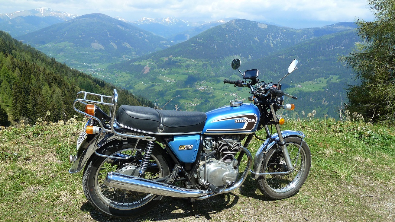 Honda_CB370_AV.jpg